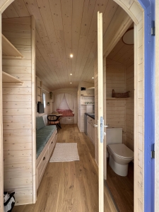 Image hebergement insolite LA ROULOTTE DE LA BASTIDE, MONT-SAINT-MICHEL