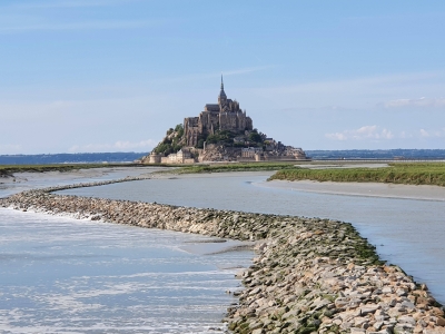 Image hebergement insolite LA ROULOTTE DE LA BASTIDE, MONT-SAINT-MICHEL