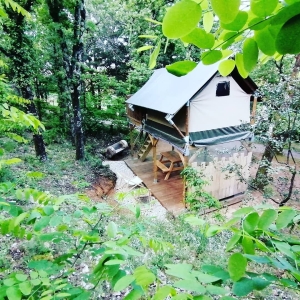 Image hebergement insolite TENTE LODGE ECUREUIL