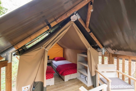 Image hebergement insolite TENTE LODGE ECUREUIL