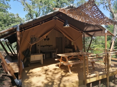 Image hebergement insolite TENTE LODGE RENARD 5 PERSONNES  