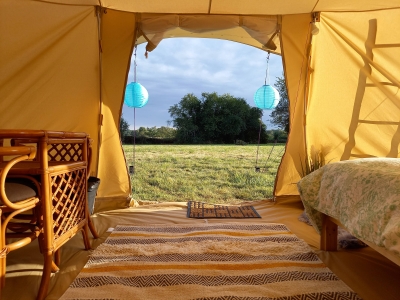 Image hebergement insolite TENTE TIKI