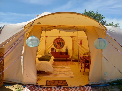 Image hebergement insolite TENTE TIKI