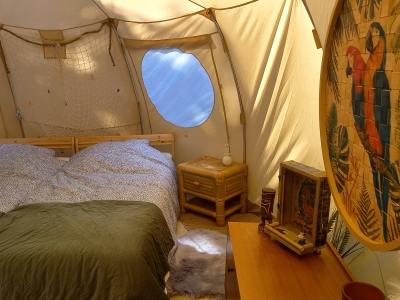 Image hebergement insolite TENTE TIKI