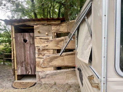 Image hebergement insolite AU RÉTRO CARAVAN'LIT