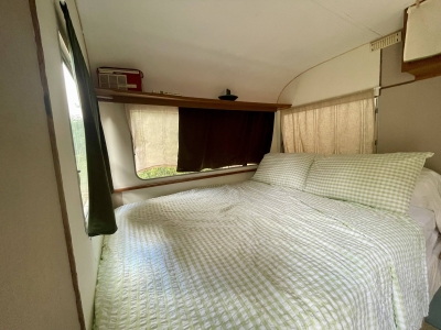 Image hebergement insolite AU RÉTRO CARAVAN'LIT