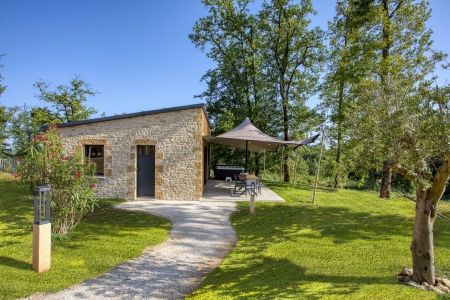 Image hebergement insolite LE PECH ETERNEL : LODGE SPA DES TILLEULS