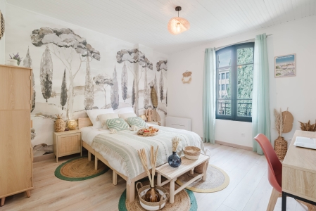 Image hebergement insolite LAVANDE DORÉE