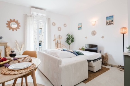 Image hebergement insolite LAVANDE DORÉE