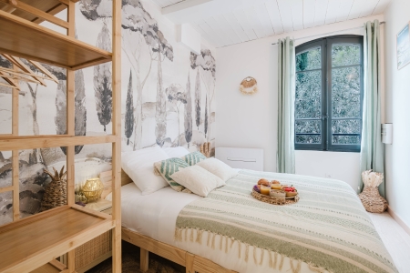 Image hebergement insolite LAVANDE EVASION