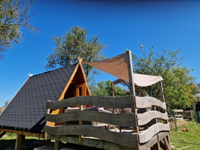 Image hebergement insolite CABANE INDIANA