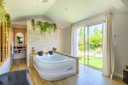 Image hebergement insolite L'ESSENTIEL - LOVE 85