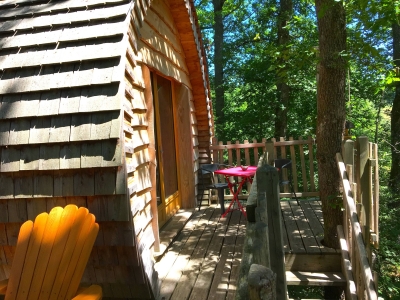 Image hebergement insolite CABANE BOUVREUILS