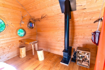 Image hebergement insolite CABANE RENARD