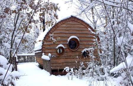 Image hebergement insolite CABANE H&Eacute;RISSON