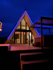 Image hebergement insolite  CABANE EN A - LOVE ROOM &laquo;&nbsp;A-MOR&Eacute;&nbsp;&raquo; 