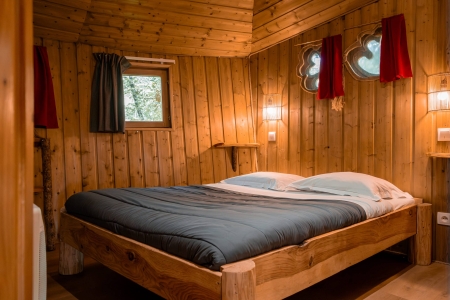 Image hebergement insolite MAISON DANS LES BRANCHES (6 PERSONNES)