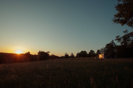 Image hebergement insolite P&Eacute;PIITE P&Eacute;RIGORD VERT - LODGE COSY NATURE & SPA