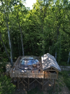 Image hebergement insolite LE GRAND D&Ocirc;ME PERCH&Eacute; SPA