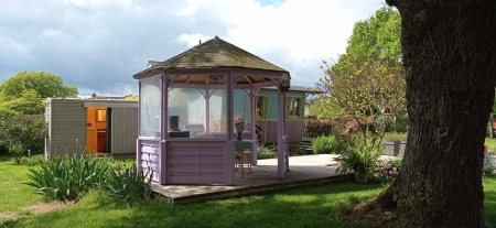 Image hebergement insolite ROULOTTE GITANE