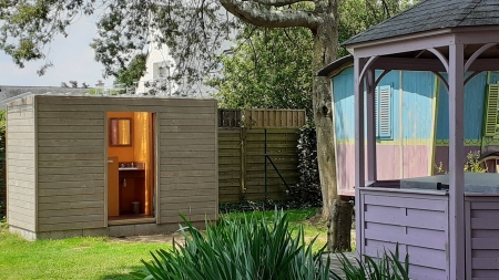 Image hebergement insolite ROULOTTE GITANE