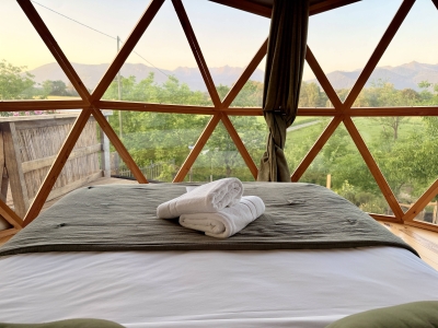 Image hebergement insolite L'&Eacute;TOILE DU B&Eacute;ARN - D&Ocirc;ME AVEC JACUZZI ET VUE PYR&Eacute;N&Eacute;ES
