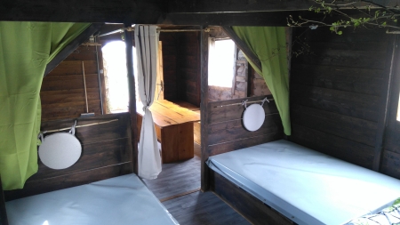 Image hebergement insolite GRANDE CABANE "LE REFUGE"