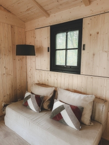 Image hebergement insolite CABANE SELVA
