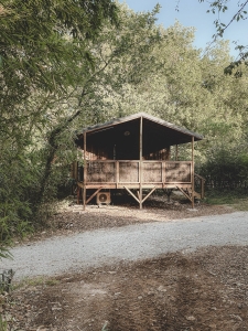 Image hebergement insolite CABANE A&Iuml;GA