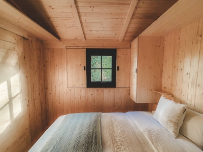Image hebergement insolite CABANE A&Iuml;GA