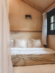 Image hebergement insolite CABANE LUNA