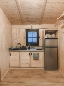 Image hebergement insolite CABANE T&Egrave;RRA