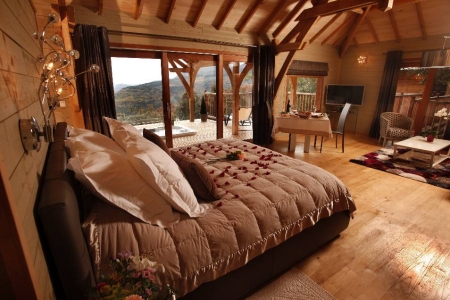 Image hebergement insolite LA CABANE SPA DU FANABREGUE