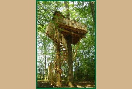 Image hebergement insolite LES CABANES DE CHANTECLAIR