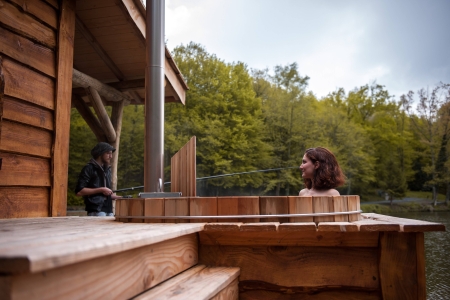 Image hebergement insolite CABANE DES MARAIS