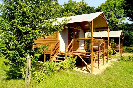 Image hebergement insolite CABANES LODGE AFRICA
