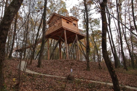 Image hebergement insolite LES CABANES JACQUOISES