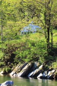 Image hebergement insolite LES CHATAIGNES DU CAMPING LE MOULIN DE LUECH** EN CEVENNES