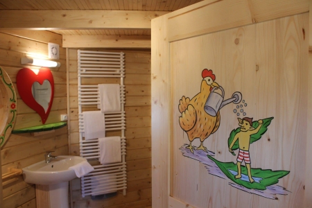 Image hebergement insolite LA MAISON POULE (6 PERSONNES)