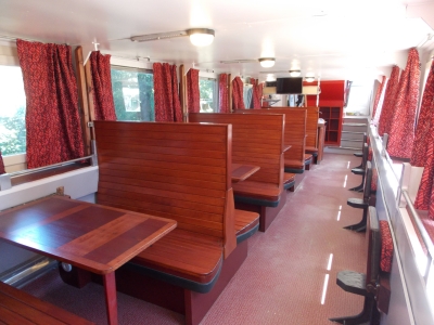 Image hebergement insolite LES WAGONS DU CAMPING LE HAUT VILLAGE