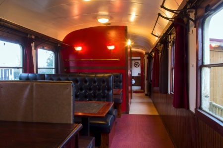 Image hebergement insolite LES WAGONS DU CAMPING LE HAUT VILLAGE