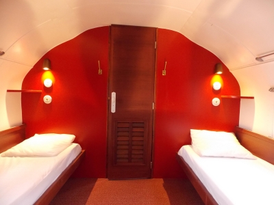 Image hebergement insolite LES WAGONS DU CAMPING LE HAUT VILLAGE