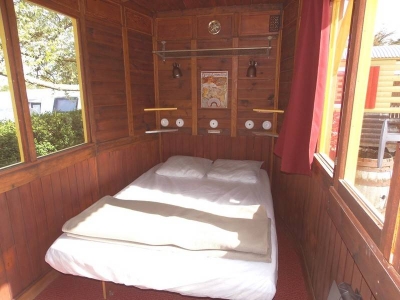 Image hebergement insolite LE TRAMWAY NANTAIS DU CAMPING LE HAUT VILLAGE