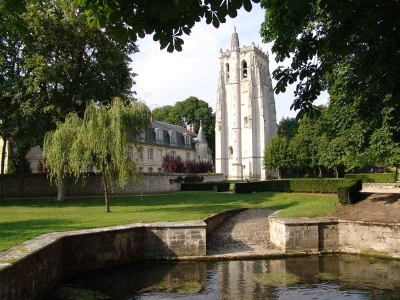 Image hebergement insolite LES ROULOTTES DE LA RISLE : PISCINE ET JACUZZI