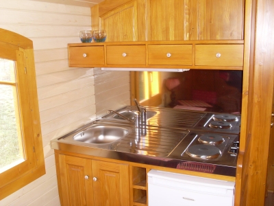 Image hebergement insolite ROULOTTE OLIVIA