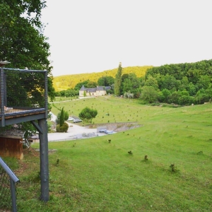 Image hebergement insolite LA PRADELA - TINY HOUSE AVEC JACUZZI DES CABANES DE JEANNE