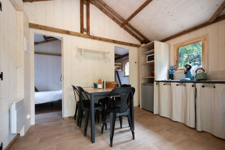 Image hebergement insolite CABANE DU TRAPPEUR