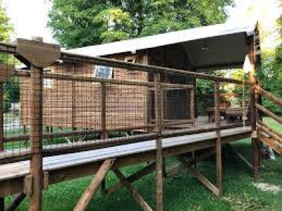 Image hebergement insolite CABANE DU TRAPPEUR