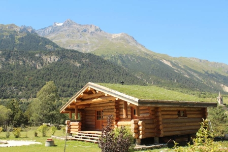 Image hebergement insolite CABANE CHAMOIS