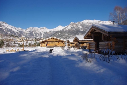 Image hebergement insolite CABANE CHAMOIS
